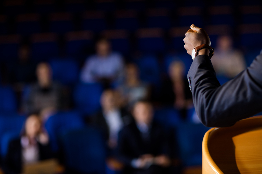 Best Motivational Speakers for Corporate Events